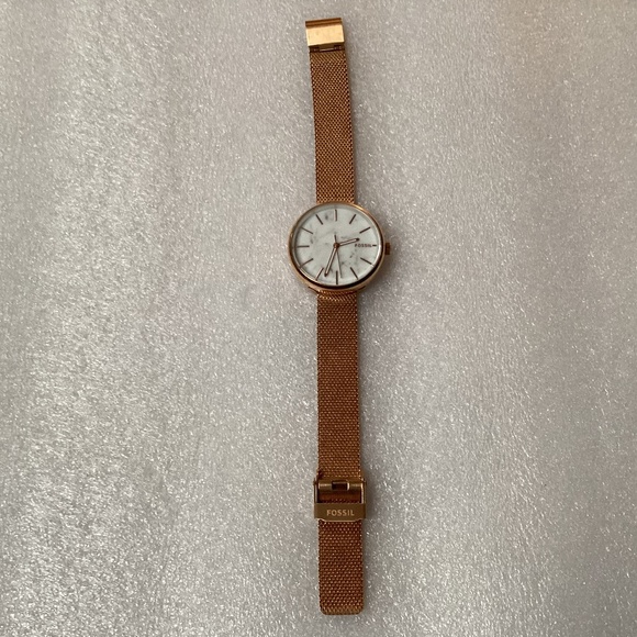 Fossil Hutton Three-Hand Rose Gold-tone Women’s Watch (BQ3491) main image 8